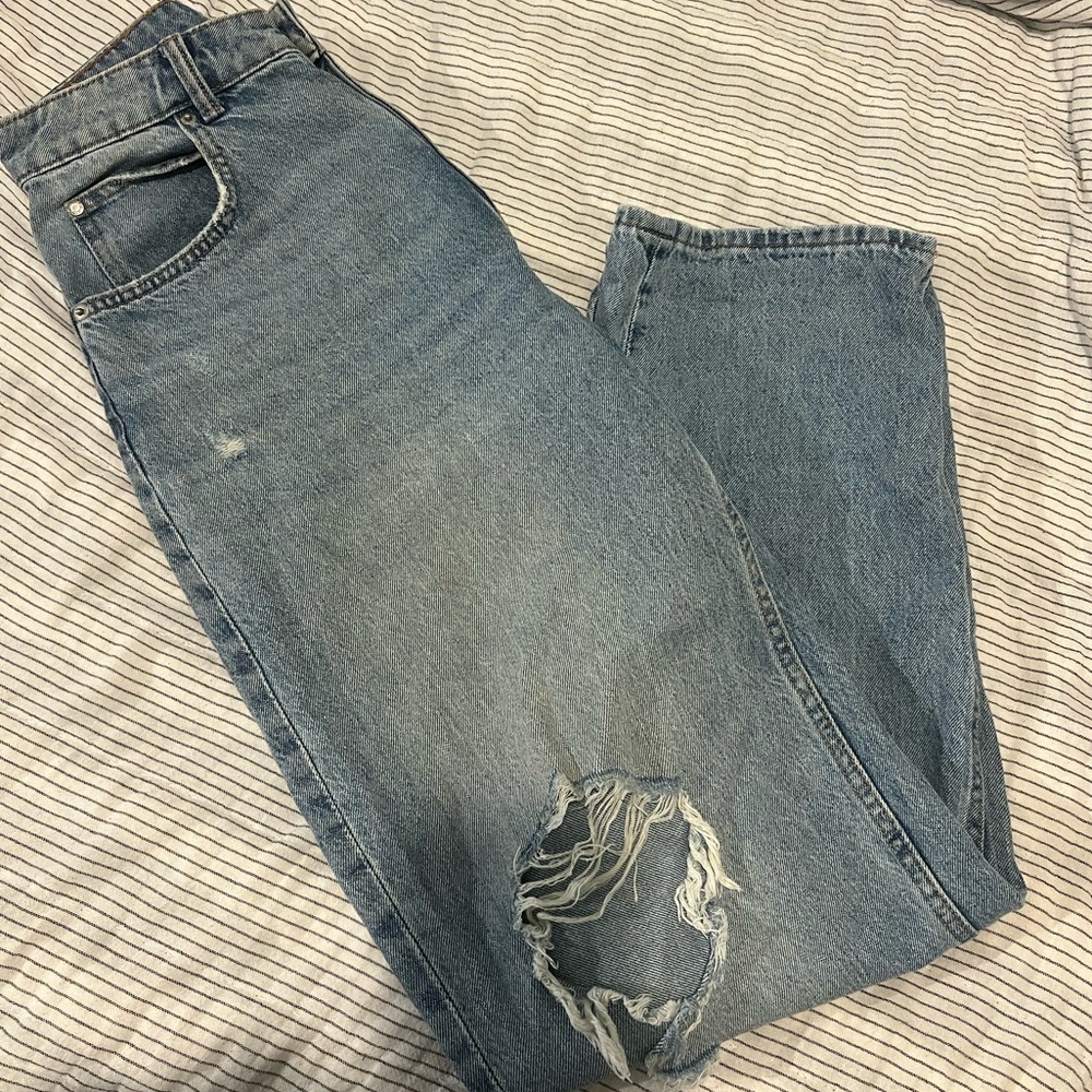 H&M jeans size 6. EUC